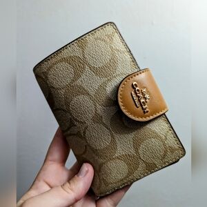 Medium Coach Corner Zip Wallet